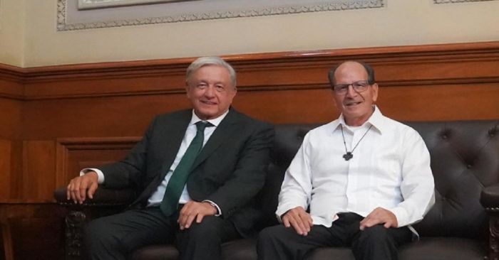 Reunión entre AMLO y el padre Solalinde tratan tema de migración