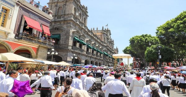 Reportan saldo blanco durante la Procesión de Viernes Santo en Puebla