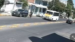 Muere ciclista atropellado por transporte público en Avenida Nacional