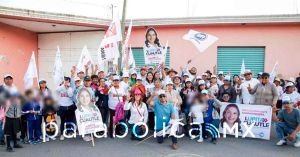 Mantiene Lupita Cuautle dialogo sobre seguridad en sus recorridos por San Andrés Cholula