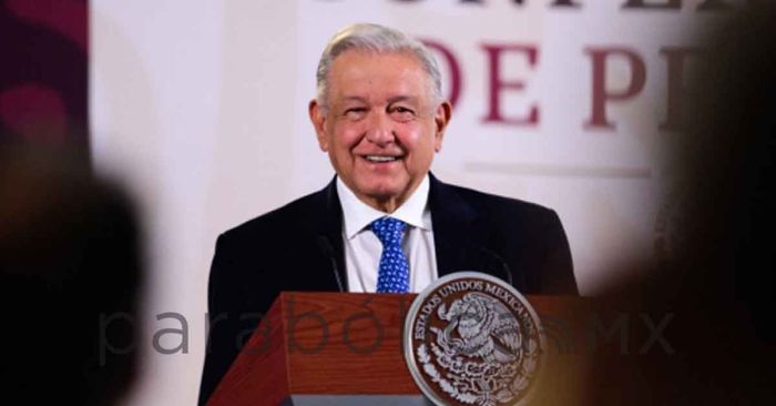 Se lanza López Obrador contra Javier Milei por llamarlo “ignorante”