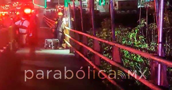 Rescatan cad&aacute;ver del Atoyac en la Atlixc&aacute;yotl