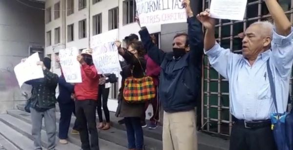 Exigen reparar la "obra malhecha" del bulevar Carmelitas