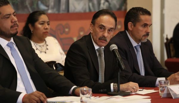 Descarta Eduardo Rivera remover a Cruz Lepe; pero lo mandan a cursos de sensibilizaci&oacute;n sobre feminismo