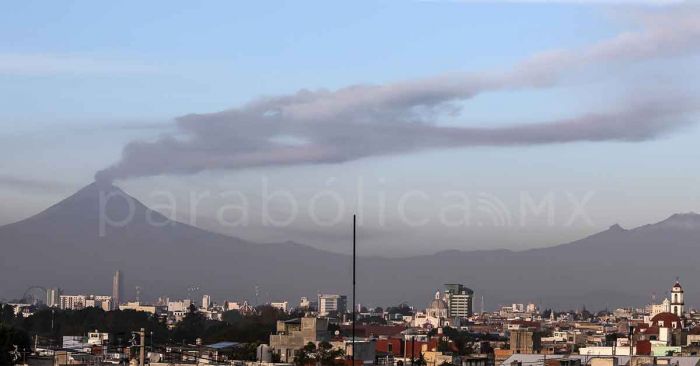 Suman 5 explosiones en el Popocatépetl en las última 24 horas