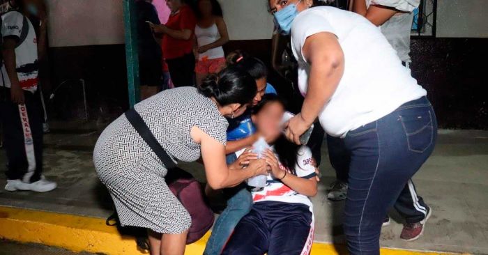 Sufren estudiantes de secundaria intoxicación masiva en Chiapas