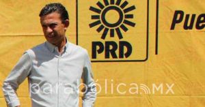 Urge Carlos Martínez Amador a revivir al PRD con miras al 2024