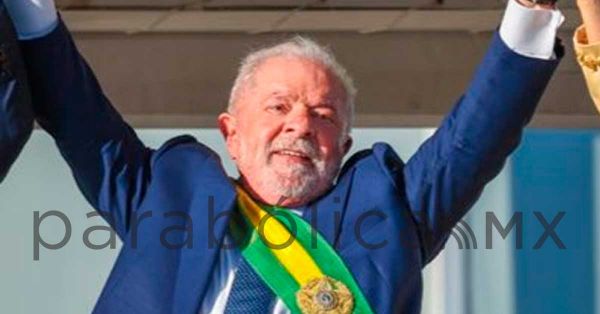 Celebran políticos mexicanos toma de posesión de Lula da Silva en Brasil