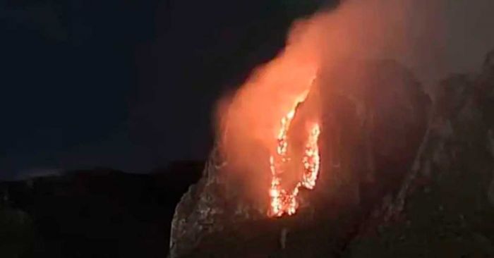 Se registra incendio en el Cerro de la Silla en Nuevo León