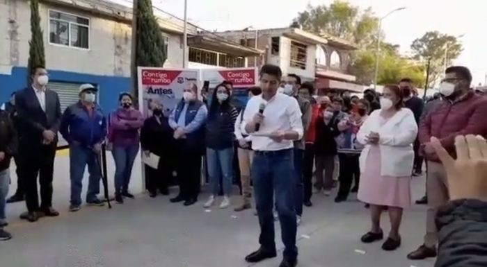 Reporta Eduardo Rivera m&aacute;s de 280 calles pavimentadas en lo que va de la administraci&oacute;n