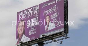 Aparecen espectaculares en Puebla promocionando a Claudia Sheinbaum