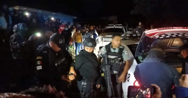 Suspende comisión de honor a seis policías estatales investigados por robo