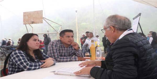 Tras petici&oacute;n en &ldquo;Martes Ciudadano&rdquo;, SDR apoyar&aacute; a productores de miel