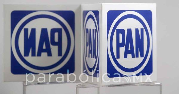 Buscan PAN y PRD &quot;revivir&quot; programas del pasado