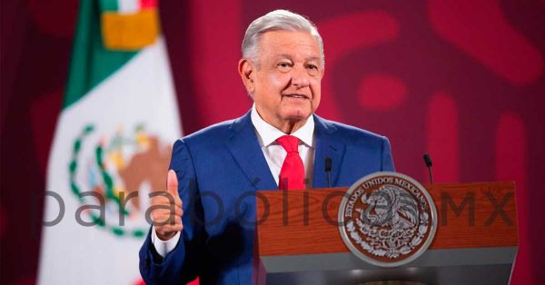 Pide López Obrador a legisladores tomar en cuenta opiniones sobre Reforma Electoral, “hasta la de Calderón”