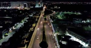 Moderniza ayuntamiento mil 200 metros de luminarias en Cúmulo de Virgo