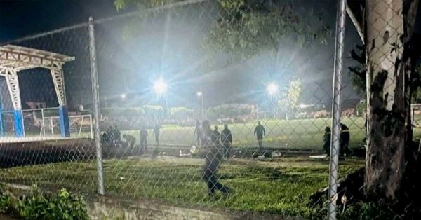 Irrumpe grupo armado en cancha de futbol y asesinan a exalcalde de Yecapixtla