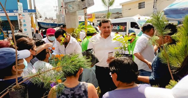 Invita Alejandro Armenta a hacerse responsables del cuidado de la Madre Tierra