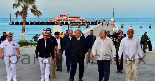 Inaugura López Obrador centro turístico Islas Marías en Nayarit