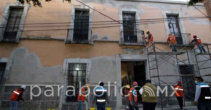 Arranca mantenimiento a las fachadas del Centro Histórico