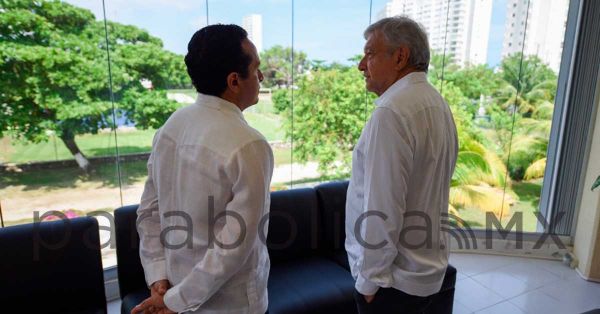 Confirma AMLO la incorporación a su gabinete del gobernador de oposición de Quintana Roo