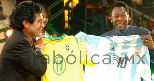 VIDEO: La vez que Diego Armando Maradona cumplió su sueño al jugar con Pelé