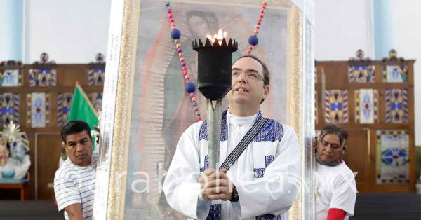 Llega la Antorcha Guadalupana a la Parroquia de la Asunci&oacute;n