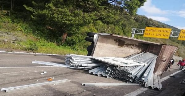 Reportan cuatro trabajadores de CAPUFE sin vida en la Puebla - Orizaba