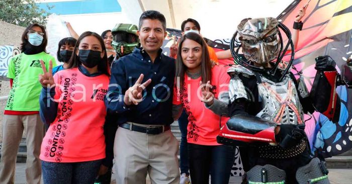 Presenta ayuntamiento nuevas actividades del Mes de la Juventud