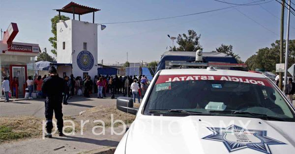 Suman 4 detenidas por intentar ingresar drogas al penal de San Miguel