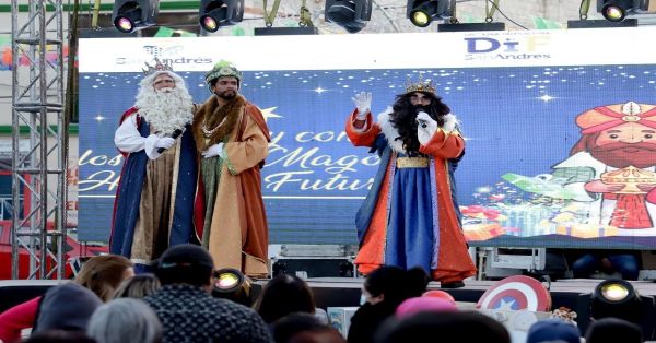 Concluye festival de Día de Reyes en el zócalo de San Andrés Cholula