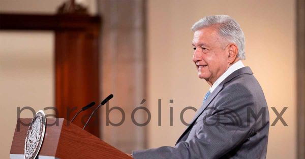 &quot;Todos somos migrantes&quot;: rechaza López Obrador plan antiinmigrantes de Abbott