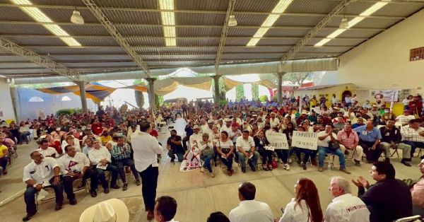 Requiere el país gobiernos revolucionarios y humanos: Alejandro Armenta