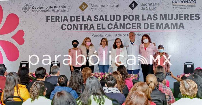 Arrancan la Feria por las Salud de las Mujeres contra el Cáncer de Mama