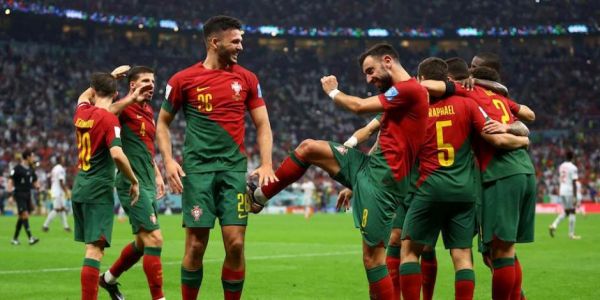 Portugal golea a Suiza y califica a cuartos sin Cristiano