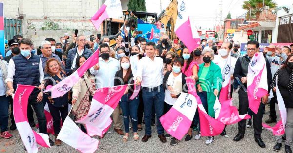 Pide Eduardo Rivera organizaci&oacute;n y participaci&oacute;n a los habitantes de la capital