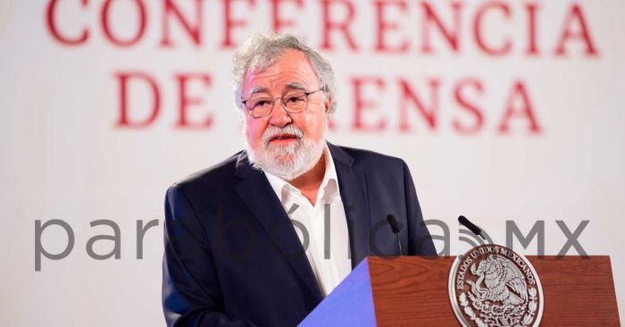Expone Encinas diferencias entre “verdad histórica” e informe de Ayotzinapa