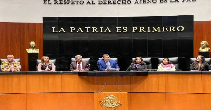 Reconocen liderazgo de Abraham Quiroz como fundador de Morena en Puebla