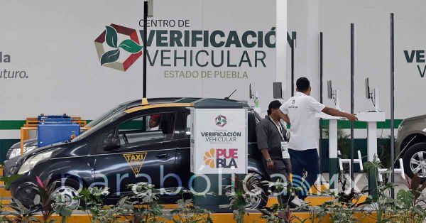 Puebla no retirará vehículos de la circulación: Medio Ambiente