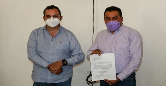 Presenta renuncia el subdirector de SOSAPACH en Momoxpan