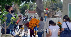 Confirma ayuntamiento la apertura total de panteones para los Días de Muertos