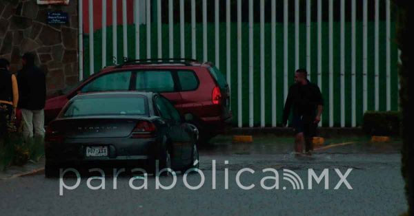 Dejan lluvias del martes afectaciones en al menos 9 colonias de la capital (+videos)