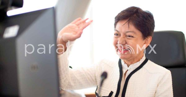 Reconoce Lilia Cedillo aporte de la Facultad de Ciencias de la Electr&oacute;nica al sector productivo