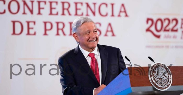 Celebra AMLO crecimiento económico en el mes de agosto