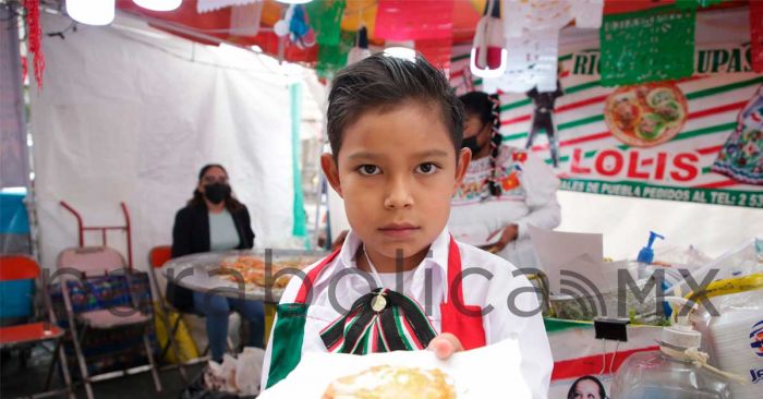 Siguen en la capital poblana las fiestas patrias con actividades art&iacute;sticas y culturales gratuitas