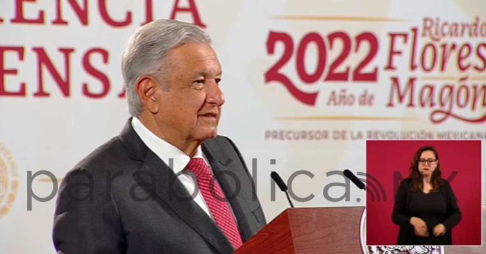 Se deslinda López Obrador de iniciativa de Morena para limitar a la SCJN