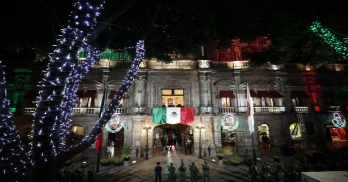 Confirman a Grupo Ca&ntilde;averal y Mariachi Gama 1000 para el 15 de septiembre en Puebla