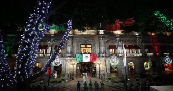 Confirman a Grupo Ca&ntilde;averal y Mariachi Gama 1000 para el 15 de septiembre en Puebla