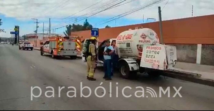 Chocan dos pipas en la 18 de Noviembre