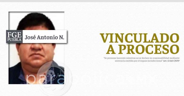 Queda vinculado a proceso por abuso sexual y violaci&oacute;n de su hija